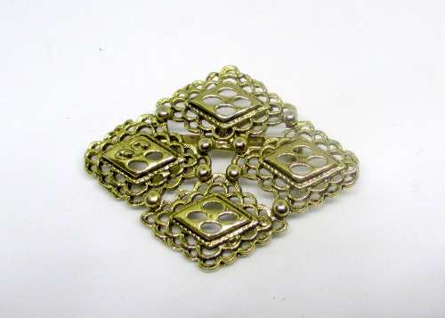 Vintage Gold Colored Brooch. Costume Jewelry.