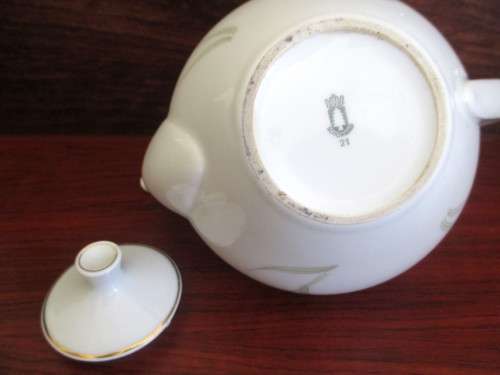 Very Classy Vintage Schonwald Germany Teapot.