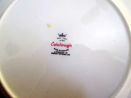 Bone China Cake Plate made by Colclough in the 1960`s Blue Leaf pattern 235 cm diameter