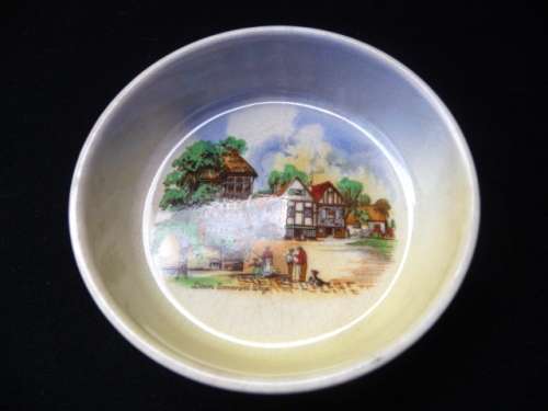 1930s Lancaster and Sandland `Down Somerset Way` pin dish No chips, elegant glaze age