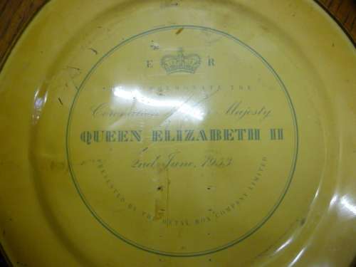 1953 Coronation of HM QEII Souvenir Metal Plate by Metal Box Company. Rare. Age Related ware. 26cm