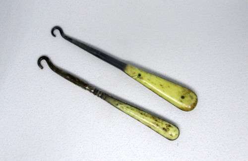 Pair of Antique Victorian Bone (Bovine) Handled Boot lace Hooks