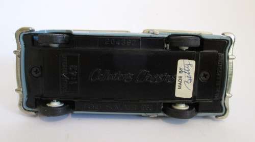 1953 Light Blue Ford Sunliner Open Top Model. 1/43. Collector`s Classics. In box with Certificate.
