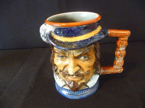 Vintage Italian Ceramic Character Face Mug- Capodimonte. 12,5 cm high.