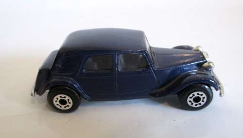 MATCHBOX Citroen 15 CV. Dark Blue. Scale 1/66. 1983