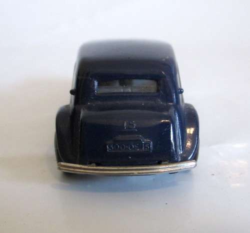 MATCHBOX Citroen 15 CV. Dark Blue. Scale 1/66. 1983