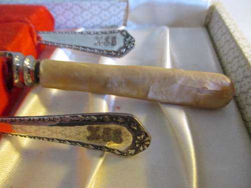 Vintage Keepsake Silverplate Toddler 3 Piece Feeding set. Engraved. Refer Knife handle and box.