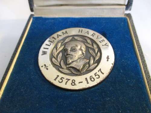 SILVER Medal William Harvey / SAfrican Blood Transfusion Service, 50th Blood Donation. 56g, 48mm dia