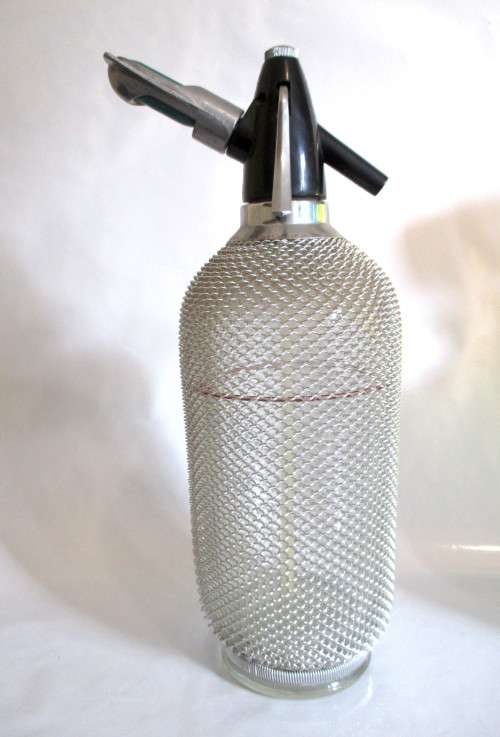 Vintage Metal Mesh Wrapped Glass Red Line Soda/Seltzer Syphon Bottle LOOK GREAT.  Man Cave Decor.