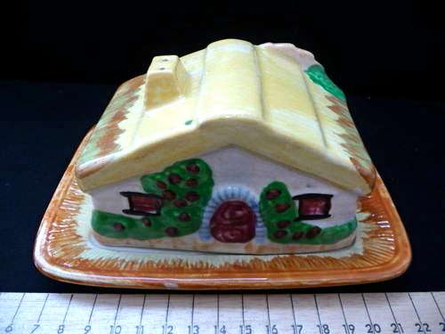 Vintage Hand crafted otagiri house butter/cheese dish. Made in Japan