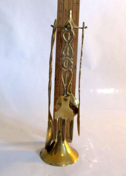 Vintage Brass Welsh Love Spoon Set 4 Utensils Hanging Stand. Collectable. 19cm high.