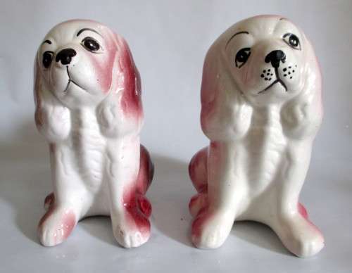 Large Vintage Set of Two Glazed Ceramic Dog Figurenes. Cute. 17cm high