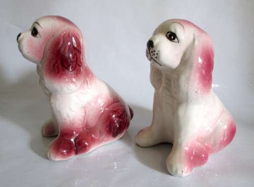 Large Vintage Set of Two Glazed Ceramic Dog Figurenes. Cute. 17cm high