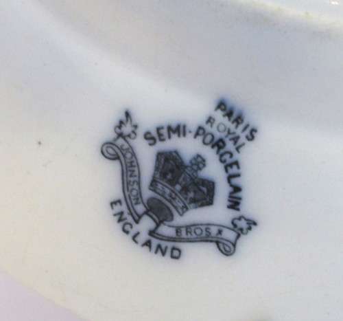 Vintage Johnson Bros Semi-Porcelain dinner plate with Paris pattern in blue, floral transfers.