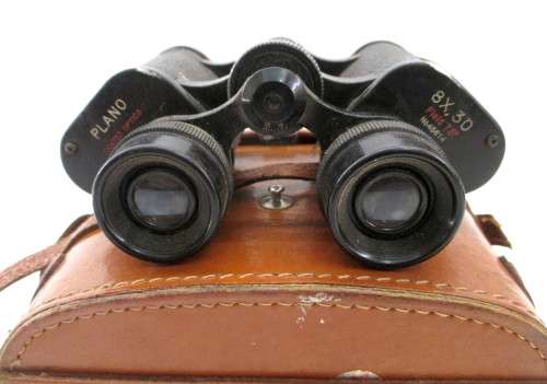PLANO 8X30 FIELD BINOCULARS 7.5 TRIPLE TESTED COATED OPTICS. Well Used.