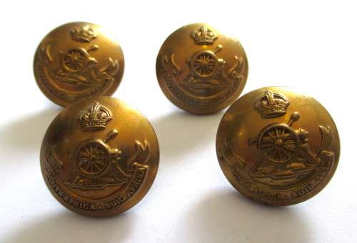 4 x WW1 and WW2 Large British Royal Army Artillery Uniform Button