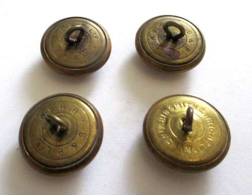 4 x WW1 and WW2 Large British Royal Army Artillery Uniform Button