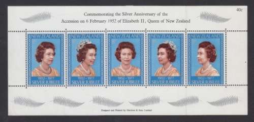QEII Silver Anniversary Accession 1952 - 1977 Stamps. New Zealand. Mint