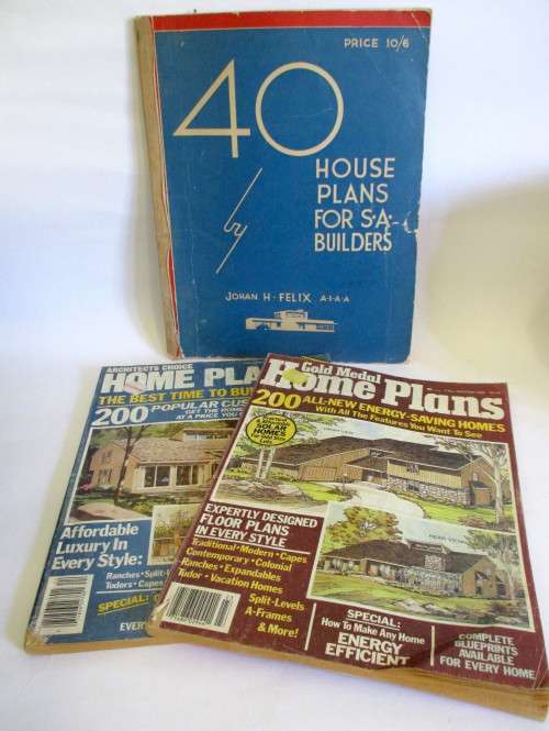 Vintage Pre 1960 $0 House Plans for SA Builders with 2 Home Plan Magazines, 1982.