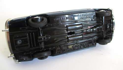 White Rose Collectibles 1949 Ford Massachusetts State Police Car  Scale 1/43