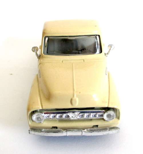 1953 Ford F100 Pickup Truck Diecast Car Model 1/43