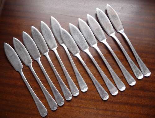 Lot of 12 Stainless Steel Fish Knifes