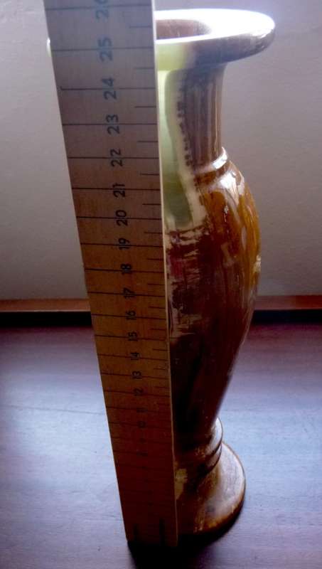 Absolute Stunning Heavy Natural Green and Brown Onyx Carved Flower/Bud Vase Stone. 25cm high