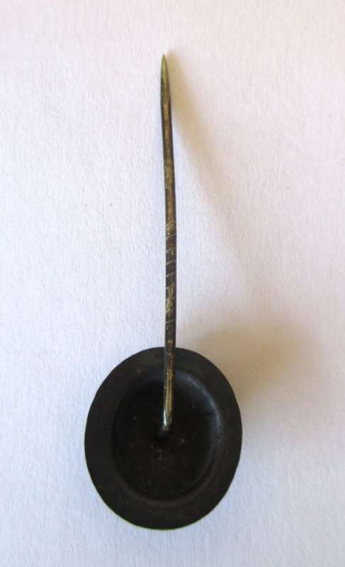 Memorablie Order of Tin Hats Pin. Formed in 1927.