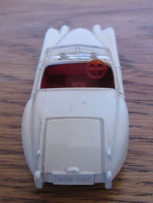 Matchbox Jaguar XK 120 3` 1:57 Scale Model England BEIGE