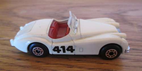 Matchbox Jaguar XK 120 3` 1:57 Scale Model England BEIGE