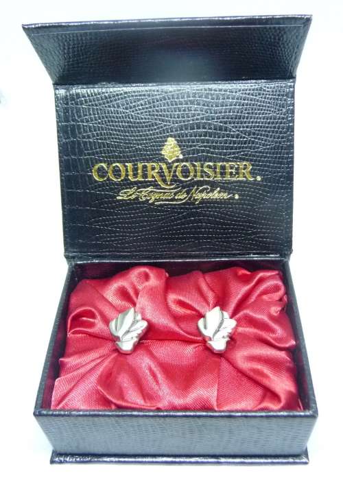 Stylish Set of Courviusier Cufflinks in Original Box