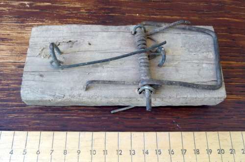 Vintage/antique original Mouse Trap