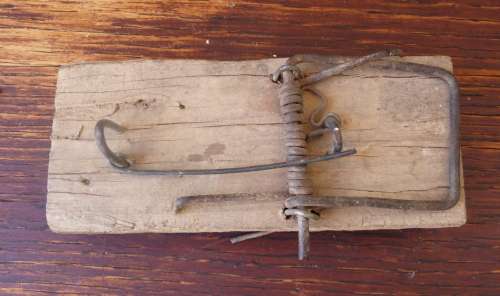 Vintage/antique original Mouse Trap