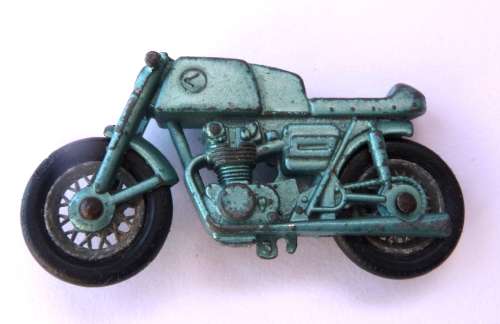 1960`s Matchbox Die Cast Honda Motorbike 47 cm Rubber Wheels