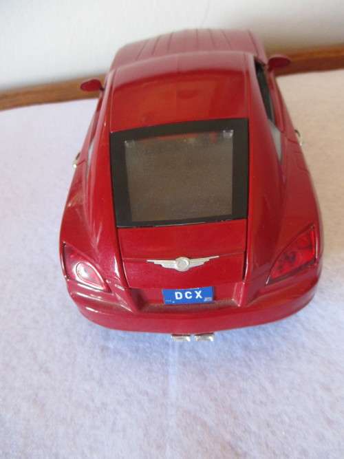 Bburago 1:18th Diamond Collection: Chrysler Crossfire Made in Italy