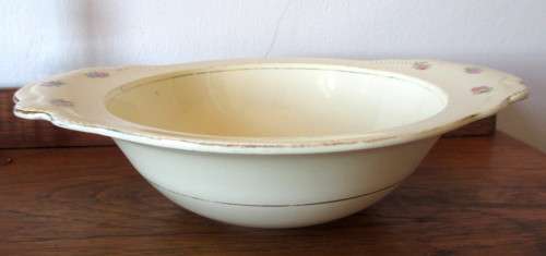 Vintage Clarice Cliff Serving Bowl. No Chips no Cracks. 27 x 7 x 22cm.