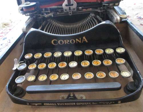 Antique Corona Portable Typewriter 1917 Folding. Belongs to Lt LFH Marrilier WW1.