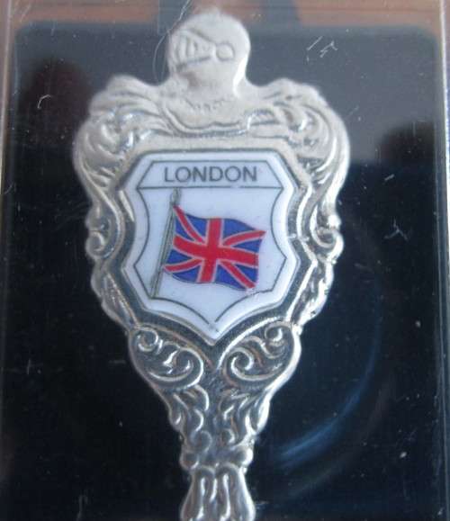 Lot of Two Collectable London Souvenier Spoons. Vintage. Still sealed in original box.