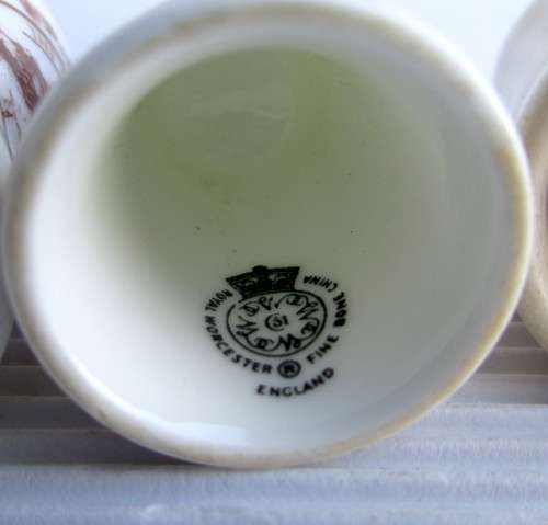 Lot of 3 Vintage Porcelain Thimbles