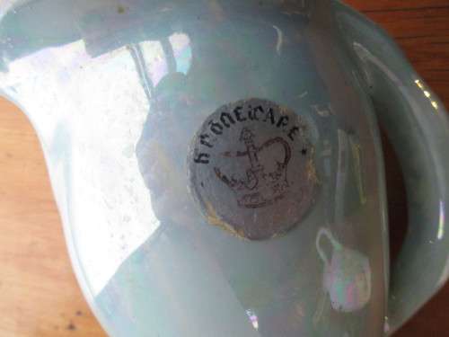 Vintage Kroneware Prcelain Mother of Pearl Lustre Milk jug. 15cm high. No chips, no cracks.