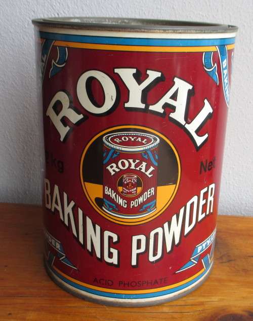 Large Vintage Poyal Baking Powder Tin. 18cm high. Decorative.