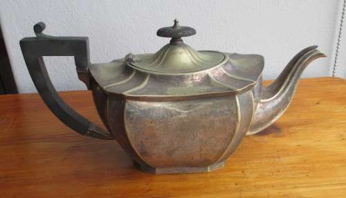 Vintage Detailed EPNS Silver Plate Kettle. Wooden Handle. Shaby-Chic. 15x29cm. Lovely Decorative.
