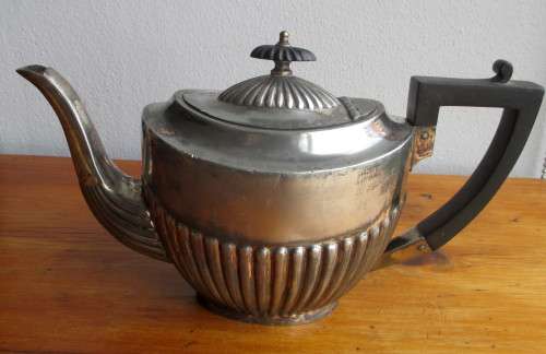 Vintage Detailed EPNS Silver Plate Kettle. Wooden Handle. Shaby-Chic. 15x24cm. Lovely Decorative.
