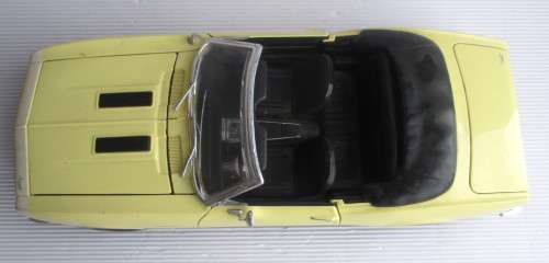 1967 Chevrolet Camaro RS S/S 396 1:18 scale Note Side Windows damaged.