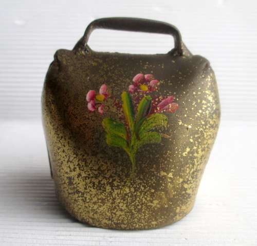 Vintage Hand Painted Brass Cow Bell Swiss. Flowers Miniature Loud Bell Ring. 50mm high