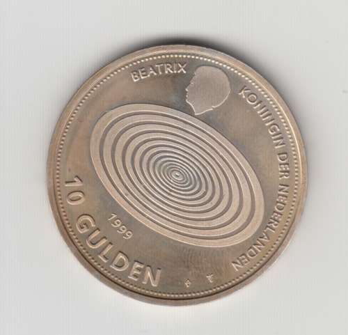 2000 Commemorative 10 Gulden Netherland Silver Coin. 15g 33mm dia