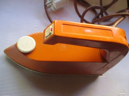 Vintage Sewing Steam Generator Iron 1978