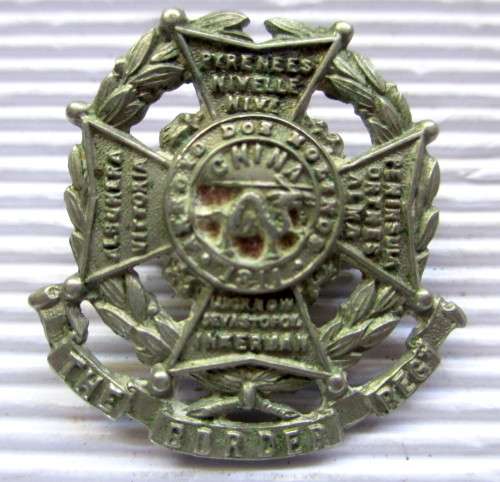 WWI The Border Regiment China Cap Badge KC White Metal VOID Center