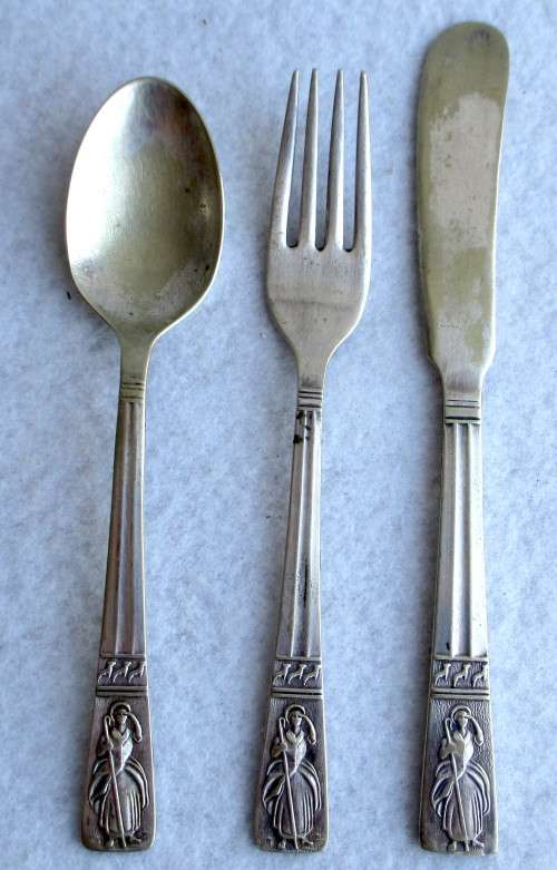 Vintage Child`s cutlery set. Little Bo Peep.  Marked EPNS. Please refer to photos for plate conditio