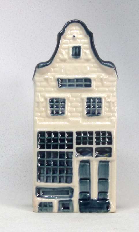 Vintage KLM Blue Delft Dutch Houses.  BOLS Amsterdam Miniature Porcelain House #12
